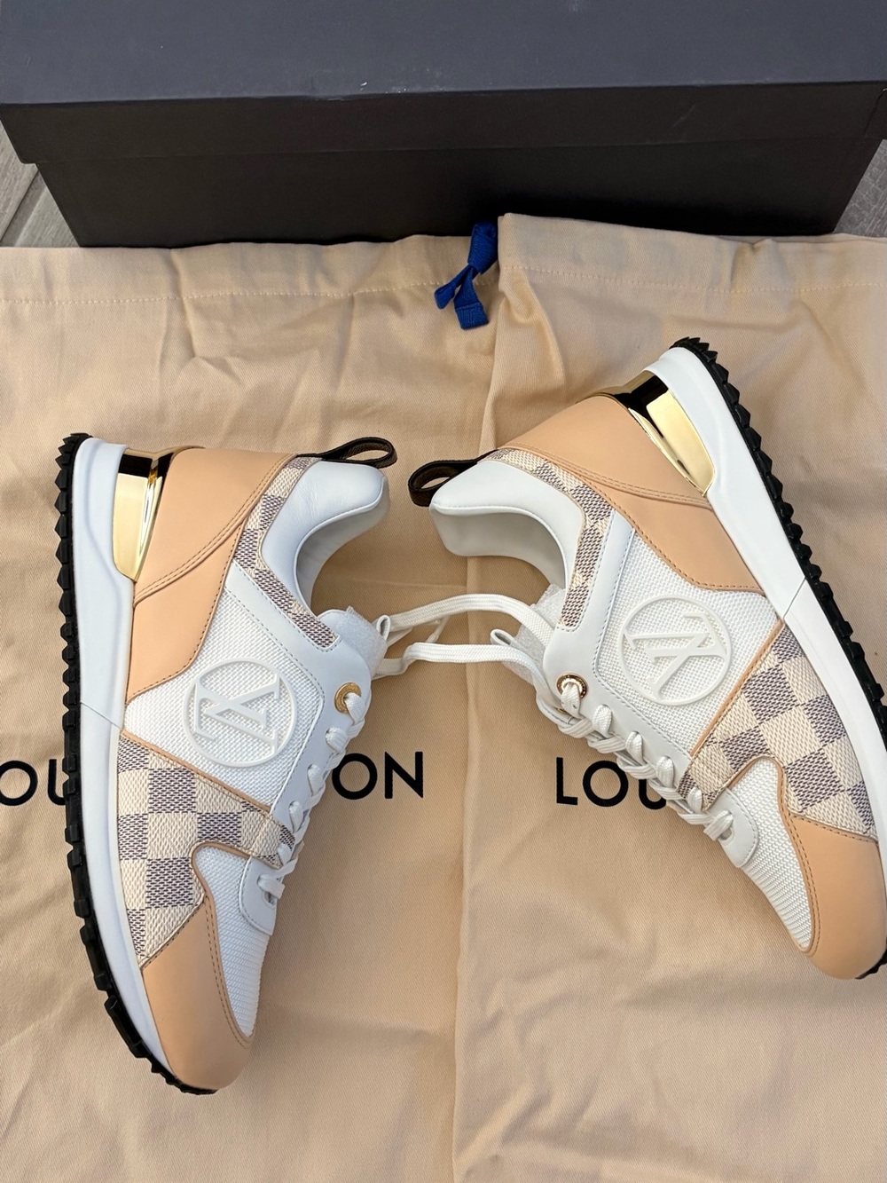 Louis Vuitton Beige White and Black Runaway Trail Sneakers
